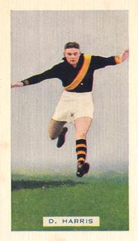 1935 Hoadley's League Footballers #76 Richard Harris Front